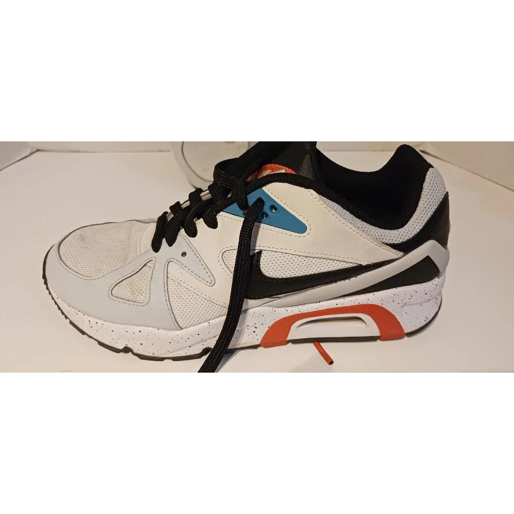 Nike air structure